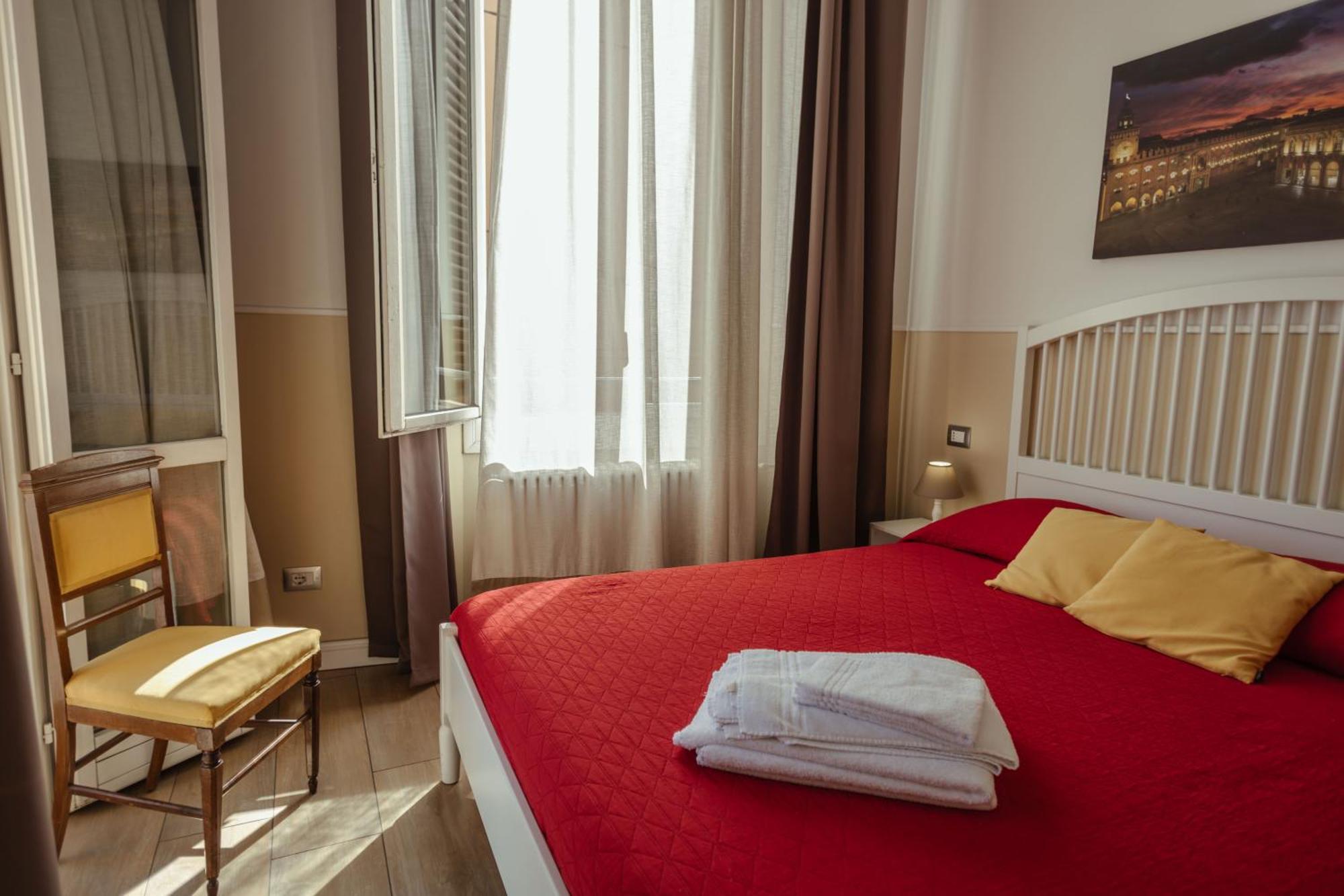 Il Tiro Rooms Bologne Extérieur photo