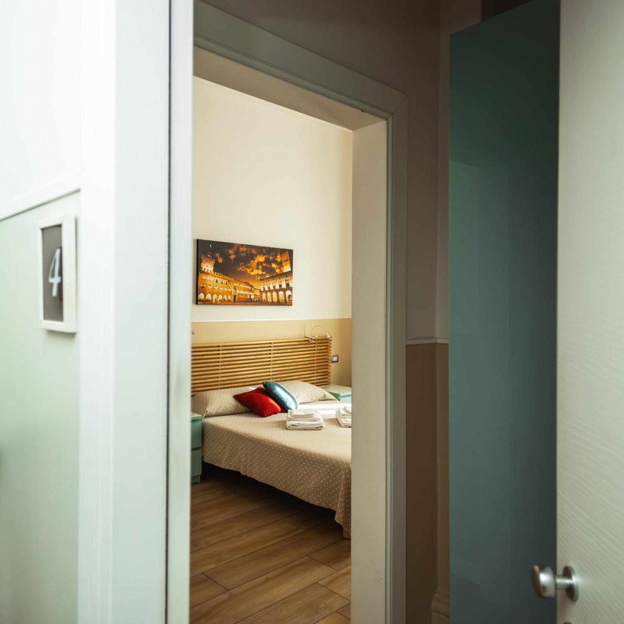 Il Tiro Rooms Bologne Extérieur photo
